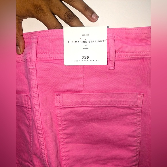 BNWT Zara High Waisted Straight Leg Jeans in Fuchsia size 10 - Picture 4 of 6